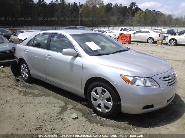 4T1BE46K29U392023 - 2009 TOYOTA CAMRY SE/LE/XLE SILVER photo 1