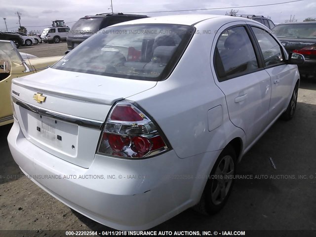 KL1TD5DE0BB245139 - 2011 CHEVROLET AVEO LS/LT 白色 照片 4