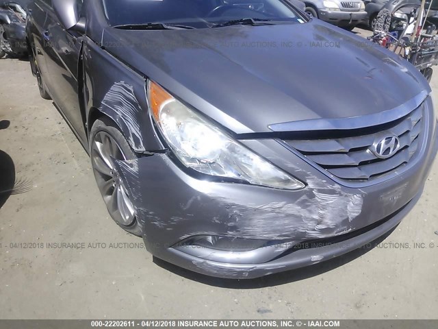 5NPEC4ACXBH183698 - 2011 HYUNDAI SONATA SE/LIMITED GRAY photo 6