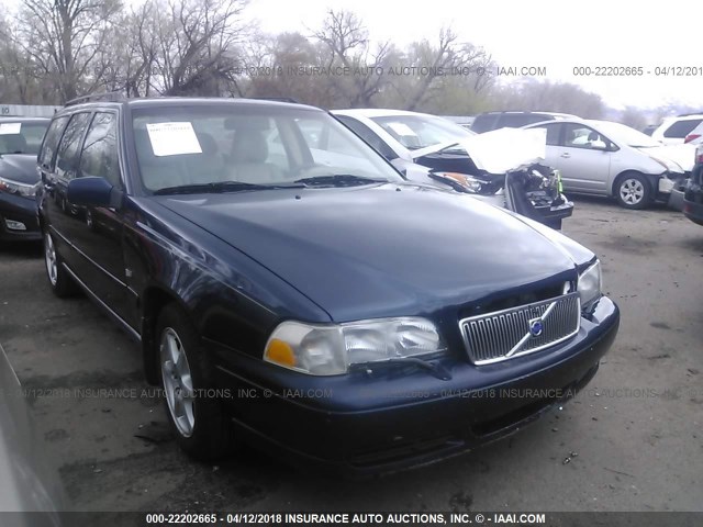 YV1LW55A4X2557819 - 1999 VOLVO V70 Dark Blue photo 1