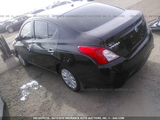 3N1CN7AP2JL818470 - 2018 NISSAN VERSA S/S PLUS/SV/SL BLACK photo 3