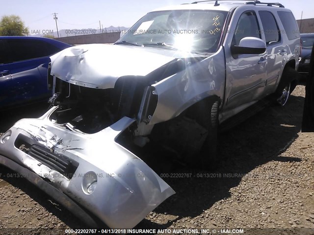 1GKS1AE00DR159367 - 2013 GMC YUKON SLE SILVER photo 2