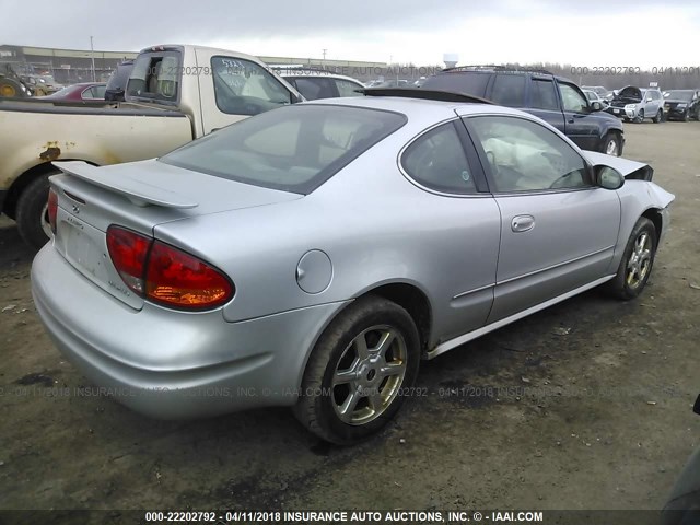 1G3NF12E43C181898 - 2003 OLDSMOBILE ALERO GLS 银色 照片 4