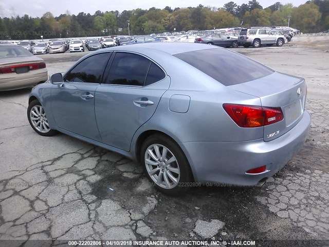 JTHCK262765004715 - 2006 LEXUS IS 250 BLUE photo 3