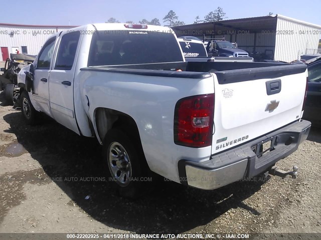 3GCPCREA1BG267397 - 2011 CHEVROLET SILVERADO C1500  LS WHITE photo 3