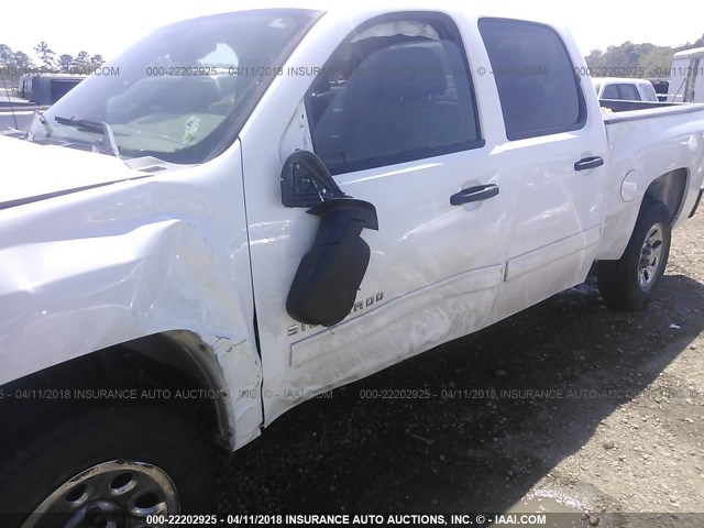 3GCPCREA1BG267397 - 2011 CHEVROLET SILVERADO C1500  LS WHITE photo 6