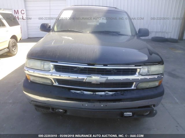 3GNEC16Z93G208880 - 2003 CHEVROLET SUBURBAN C1500 GRAY photo 6