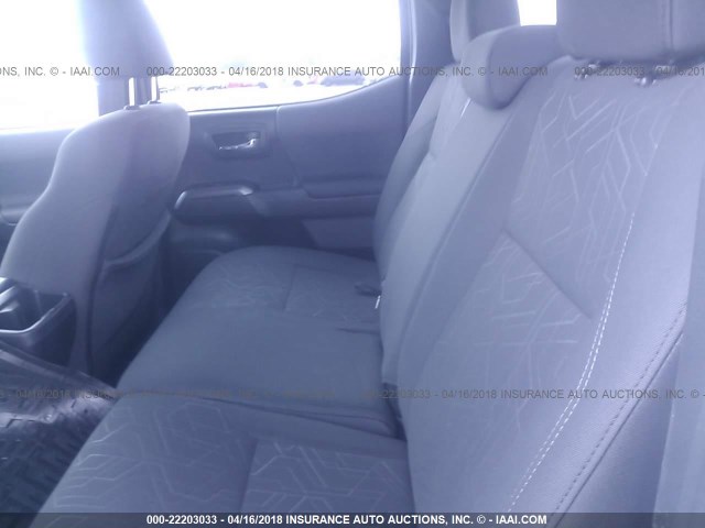 3TMCZ5ANXHM093368 - 2017 TOYOTA TACOMA DBL CAB/SR/TRDSPT/OR/PRO თეთრი ფოტო 8