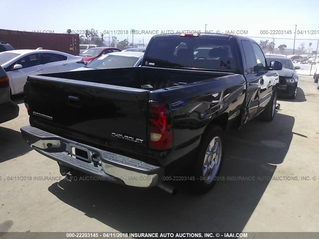 2GCEC19TX41403011 - 2004 CHEVROLET SILVERADO C1500 BLACK photo 4