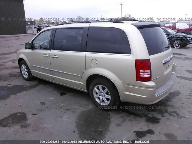 2A4RR5D1XAR369866 - 2010 CHRYSLER TOWN & COUNTRY TOURING GOLD photo 3