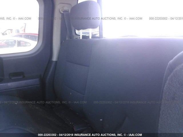 1N6BA06A28N349775 - 2008 NISSAN TITAN XE/SE/LE RED photo 8