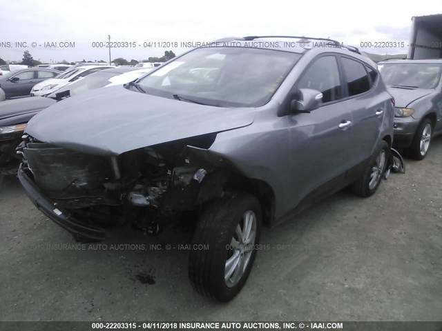 KM8JU3AC7DU698409 - 2013 HYUNDAI TUCSON GLS/LIMITED GRAY photo 2