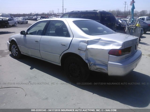 4T1BG22K91U021417 - 2001 TOYOTA CAMRY CE/LE/XLE ვერცხლისფერი ფოტო 3