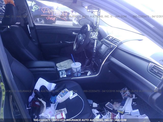 4T1BF1FK9GU157580 - 2016 TOYOTA CAMRY LE/XLE/SE/XSE BLACK photo 5