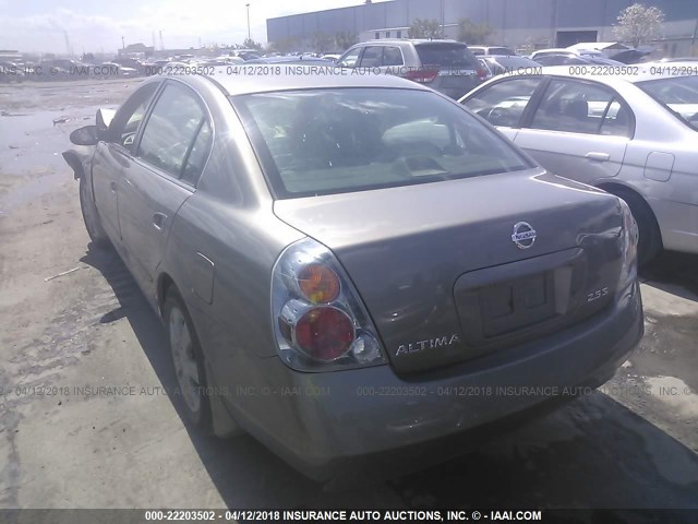 1N4AL11D04C145469 - 2004 NISSAN ALTIMA S/SL BROWN photo 3