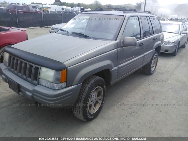 1J4GZ78Y4WC304554 - 1998 JEEP GRAND CHEROKEE LIMITED GRAY photo 2