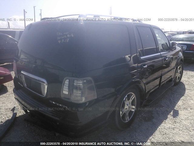 5LMFU27R93LJ08952 - 2003 LINCOLN NAVIGATOR BLACK photo 4