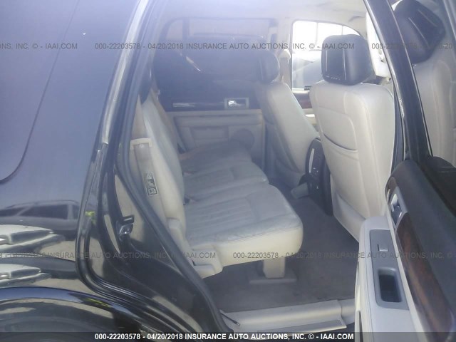 5LMFU27R93LJ08952 - 2003 LINCOLN NAVIGATOR BLACK photo 8