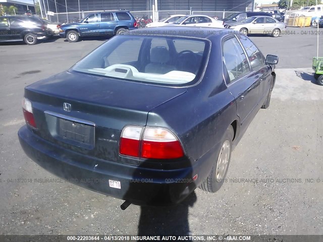 1HGCD5696TA268605 - 1996 HONDA ACCORD VALUE GREEN photo 4