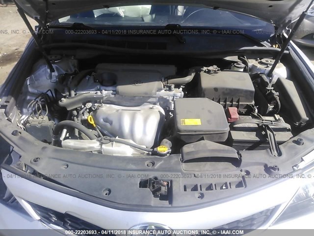 4T1BF1FK5CU045837 - 2012 TOYOTA CAMRY SE/LE/XLE 银色 照片 10