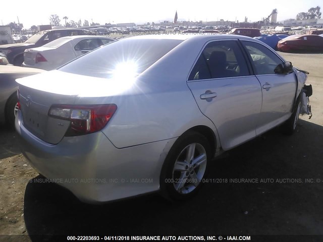 4T1BF1FK5CU045837 - 2012 TOYOTA CAMRY SE/LE/XLE SILVER photo 4