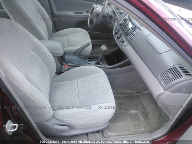 4T1BF32K53U059884 - 2003 TOYOTA CAMRY LE/XLE/SE RED photo 5