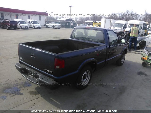 1GCCS14H038160253 - 2003 CHEVROLET S TRUCK S10 BLUE photo 4