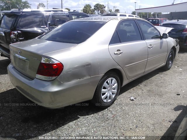 4T1BE32K35U080075 - 2005 TOYOTA CAMRY LE/XLE/SE 银色 照片 4