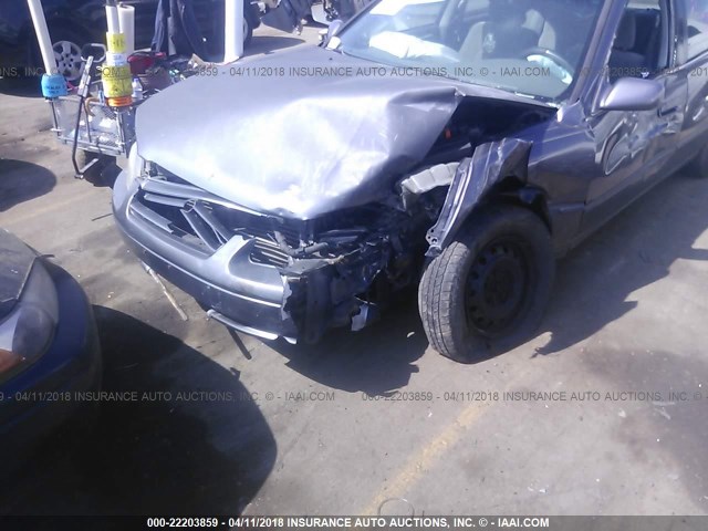 4T1BF22K5VU023755 - 1997 TOYOTA CAMRY CE/LE/XLE 灰色 照片 6