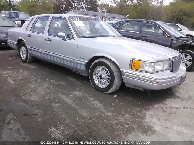 1LNCM81W5MY721808 - 1991 LINCOLN TOWN CAR EXECUTIVE SILVER photo 1
