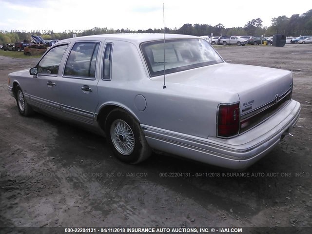 1LNCM81W5MY721808 - 1991 LINCOLN TOWN CAR EXECUTIVE SILVER photo 3