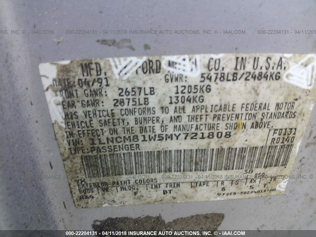 1LNCM81W5MY721808 - 1991 LINCOLN TOWN CAR EXECUTIVE SILVER photo 9