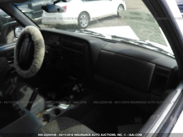 1J4FJ68S9WL269017 - 1998 JEEP CHEROKEE SPORT/CLASSIC თეთრი ფოტო 5