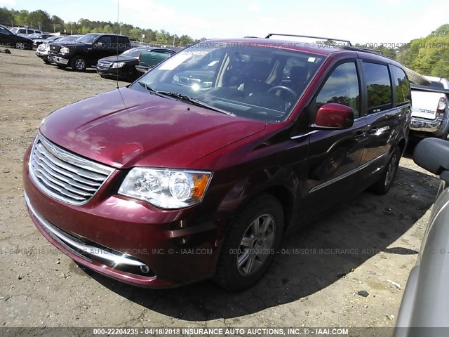 2C4RC1BG3DR585070 - 2013 CHRYSLER TOWN & COUNTRY TOURING BURGUNDY photo 2