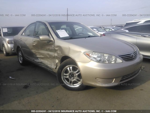 4T1BF32KX5U109911 - 2005 TOYOTA CAMRY LE/XLE/SE TAN photo 1