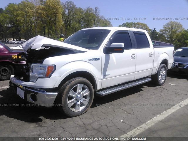 1FTFW1CT1BFB51563 - 2011 FORD F150 SUPERCREW WHITE photo 2
