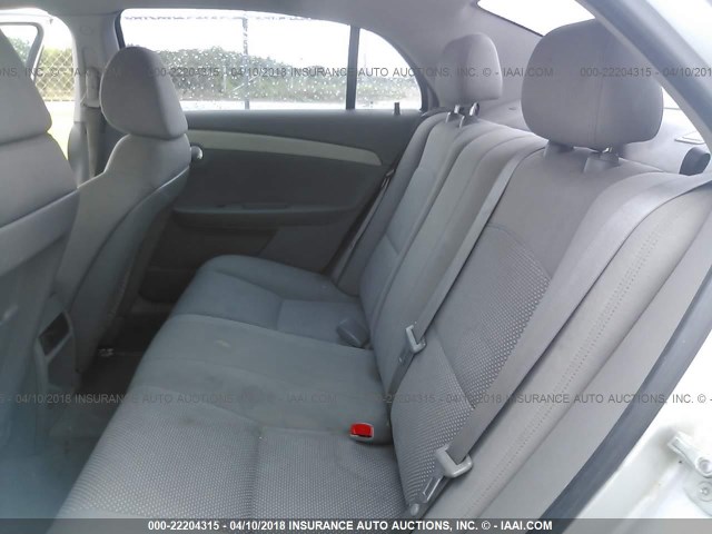 1G1ZA5E05AF283979 - 2010 CHEVROLET MALIBU LS 银色 照片 8