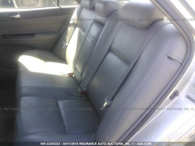 4T1BE32K85U085272 - 2005 TOYOTA CAMRY LE/XLE/SE SILVER photo 8