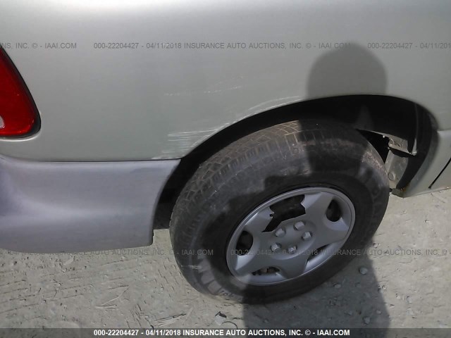 2B4FP25B7YR620404 - 2000 DODGE CARAVAN Champagne photo 6