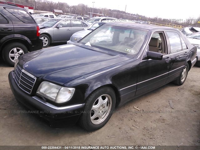 WDBGA33GXXA417005 - 1999 MERCEDES-BENZ S 320 BLACK photo 2