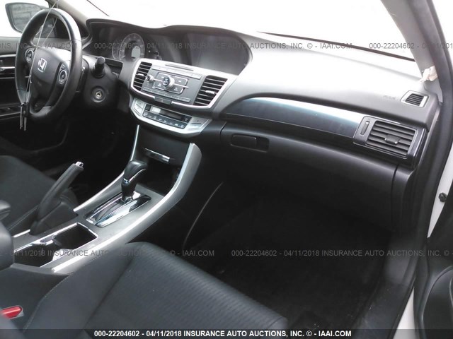 1HGCR2F53DA240355 - 2013 HONDA ACCORD SPORT თეთრი ფოტო 5
