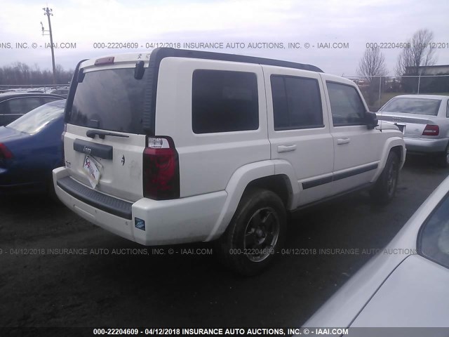 1J8HG48K47C636854 - 2007 JEEP COMMANDER WHITE photo 4