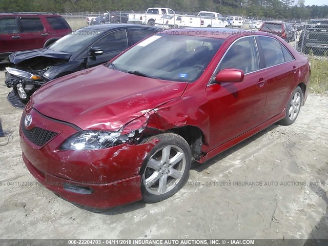 4T1BE46K58U200107 - 2008 TOYOTA CAMRY CE/LE/XLE/SE RED photo 2