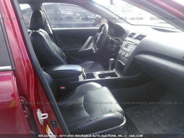 4T1BE46K58U200107 - 2008 TOYOTA CAMRY CE/LE/XLE/SE RED photo 5