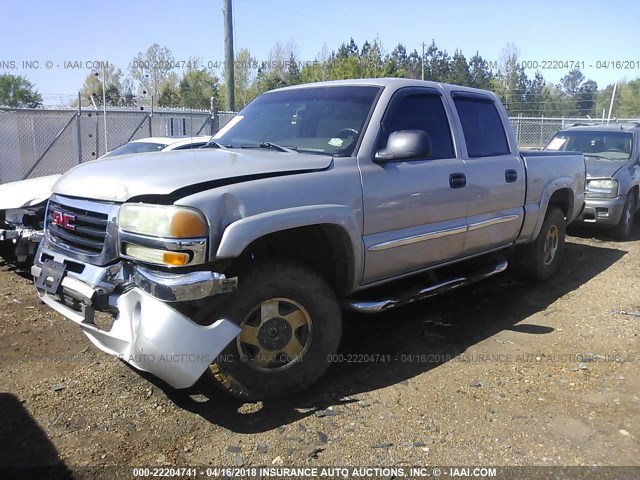 2GTEK13T141356821 - 2004 GMC NEW SIERRA K1500 Pewter photo 2