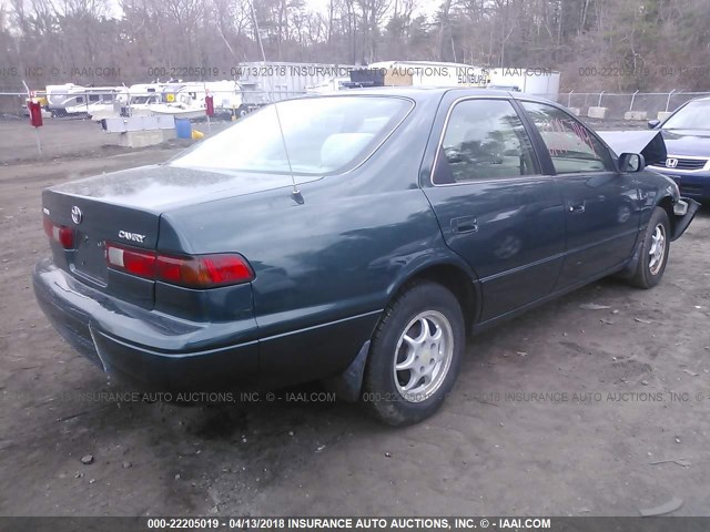 4T1BG22K4WU859152 - 1998 TOYOTA CAMRY CE/LE/XLE 绿色 照片 4