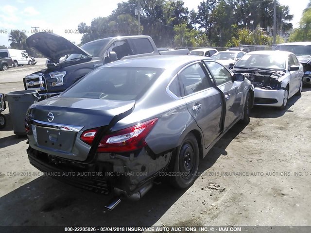 1N4AL3APXHN363094 - 2017 NISSAN ALTIMA 2.5/S/SV/SL/SR GRAY photo 4