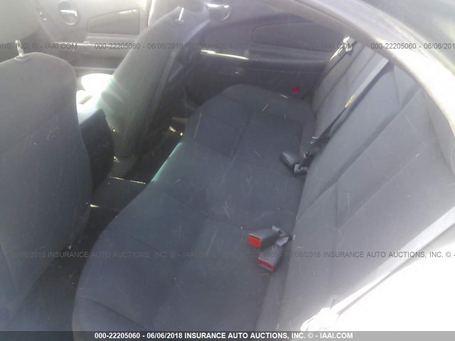 2G2WS522841374208 - 2004 PONTIAC GRAND PRIX GT2 ნაცრისფერი ფოტო 8