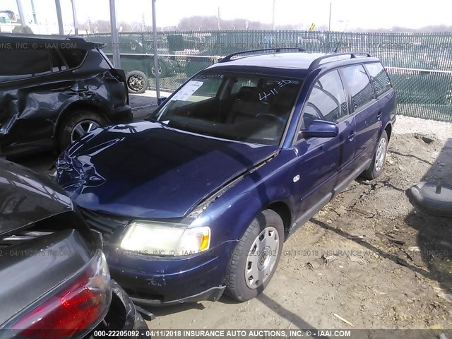 WVWHC63B31E036084 - 2001 VOLKSWAGEN PASSAT GLS BLUE photo 2