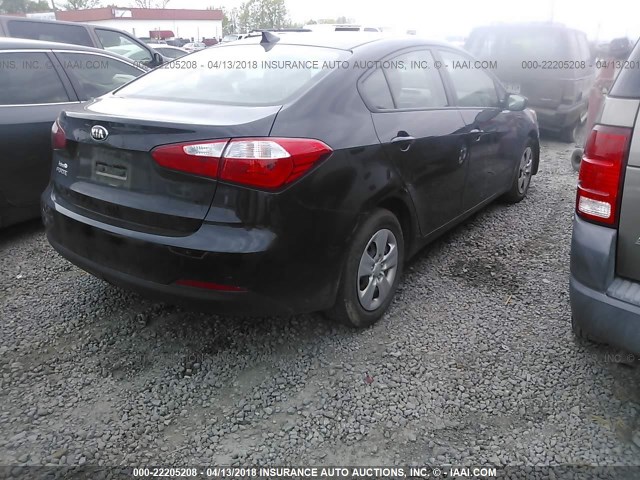 KNAFK4A68G5609989 - 2016 KIA FORTE LX BLACK photo 4